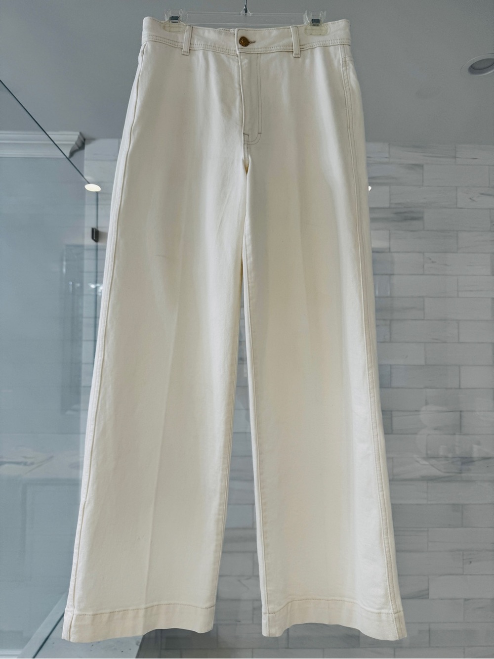 H&M Women's Wide-Leg Jeans in Cream - Picture 2 of 7